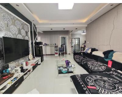 遠大南北苑北苑小高層精裝修 3室2廳131 ㎡