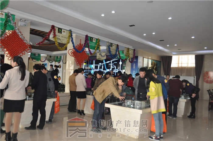 2015年3月21日小虎看房團(tuán)走進(jìn)金德利·翡翠長堤