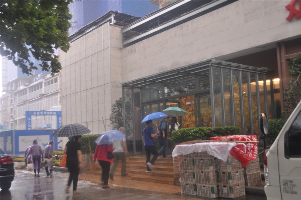 四季花城售樓部