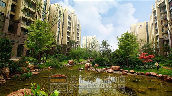 家住公園里，幸?？吹靡姟I(yè)·公園里