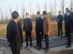市領(lǐng)導(dǎo)到大沙河生態(tài)治理盆景園建設(shè)現(xiàn)場(chǎng)調(diào)研指導(dǎo)