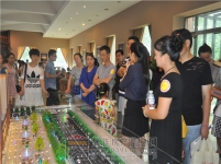 7月22日小虎看房團之四季花城