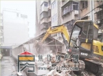 解放區(qū)多部門(mén)聯(lián)動(dòng) 拆除13處違建